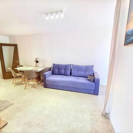 Sunny Dream Family Apartment *